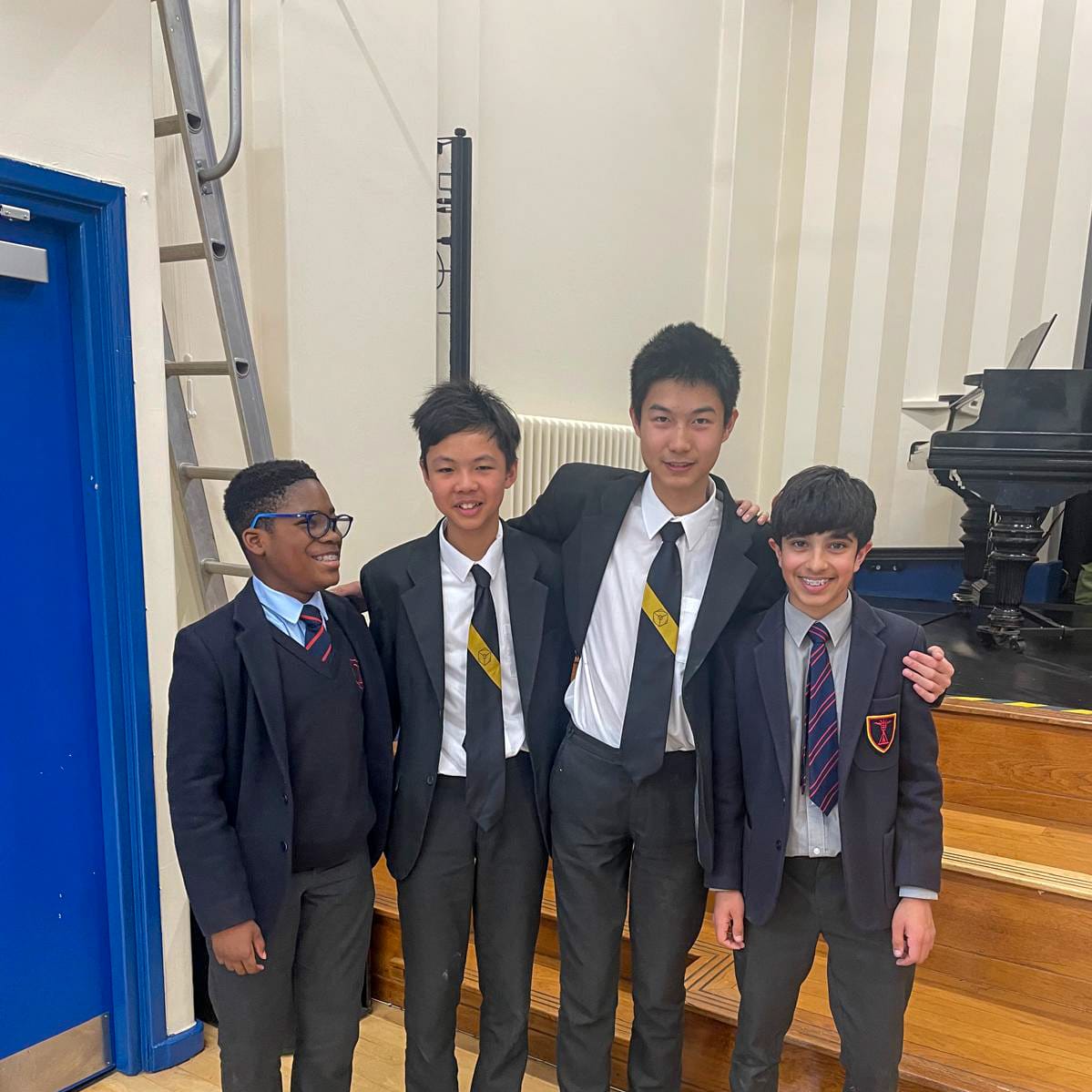 Tonbridge and @thenewbeacon recently joined forces to compete in the UKMT Team Maths challenge. First Years Andy and Noah worked well alongside Eli and Shabd from The New Beacon, and the boys finished as runners-up in the competition. Well done, all!