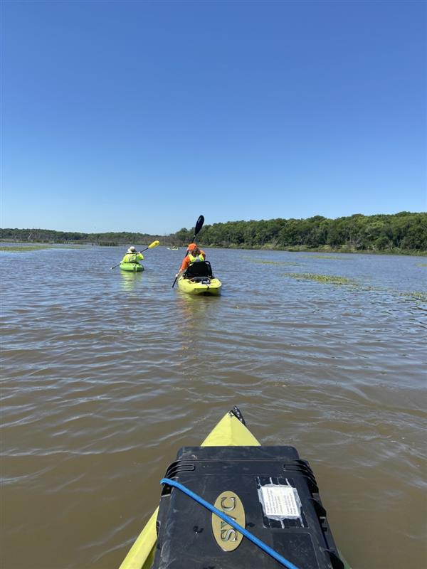 #FieldPhotoFriday
#Flashback to kayaking in Kyle Marsh, a portion of the Perry Wetlands (391743095270600). The Algal and Environmental Toxins Unit was collecting hyperspectral radiometer data. Learn more about this site location here: ow.ly/USTt50RsqwC; (1/2)