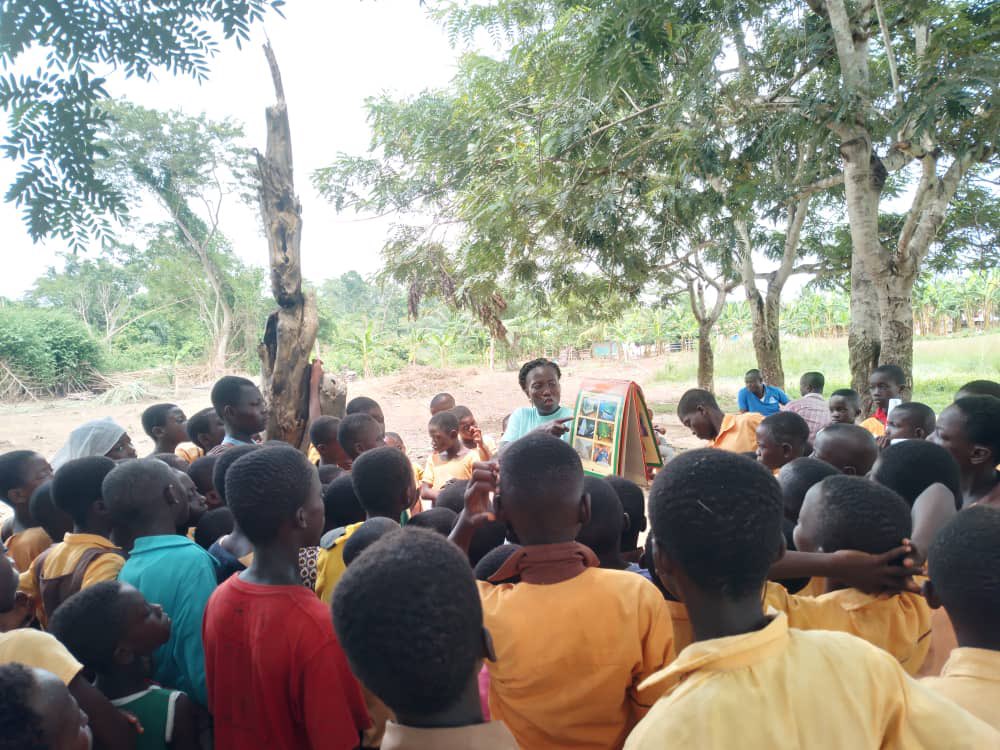 We held a sensitization session with school children in public basic schools on Malaria Prevention and Elimination Interventions under NMEP-Malaria Prevention Programme in Twifo Atti-Mokwa District.

This is part of our initiatives in ensuring Malaria claims 0 lives.