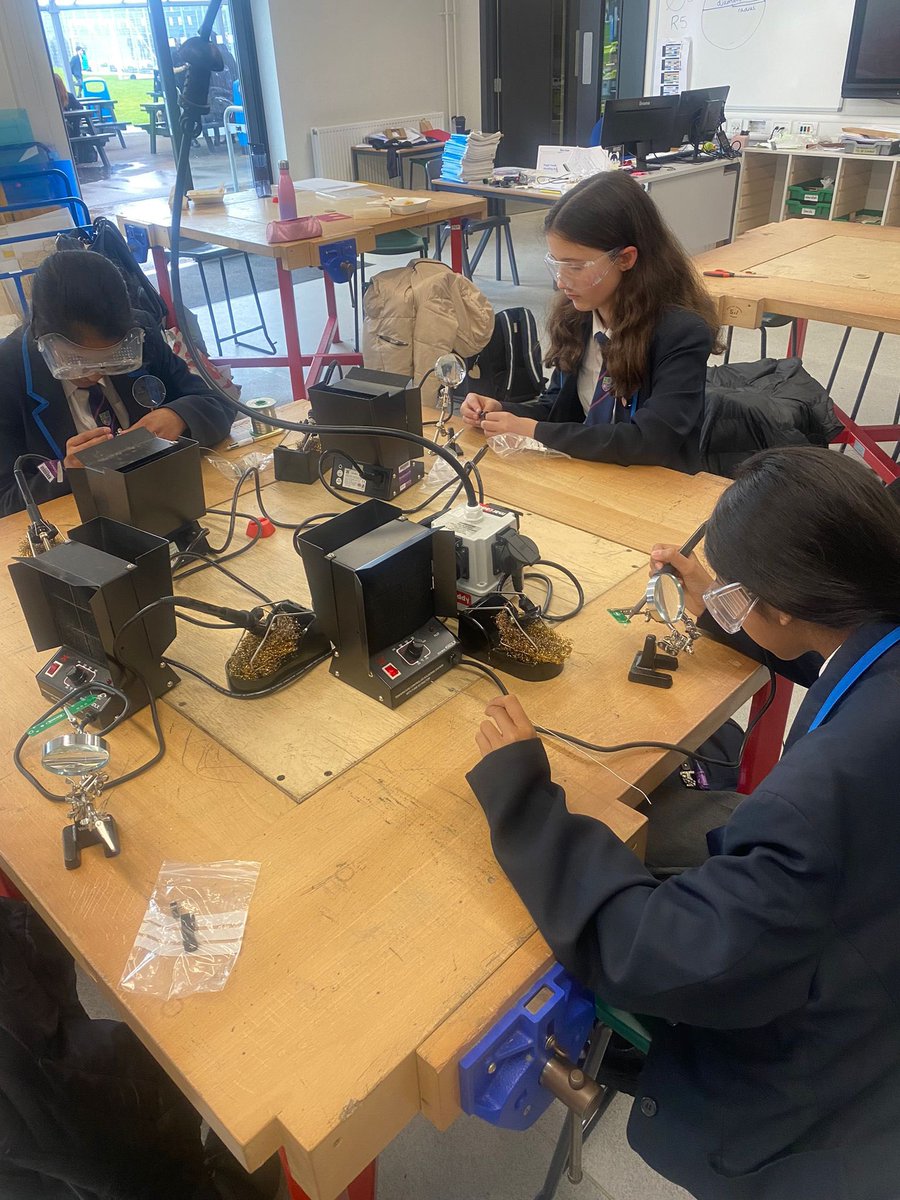 What a lovely way to finish the week - SiStem our year 7&8 girls who love #Engineering learning how to solder and working on #Electronics during lunch! #womeninSTEM
