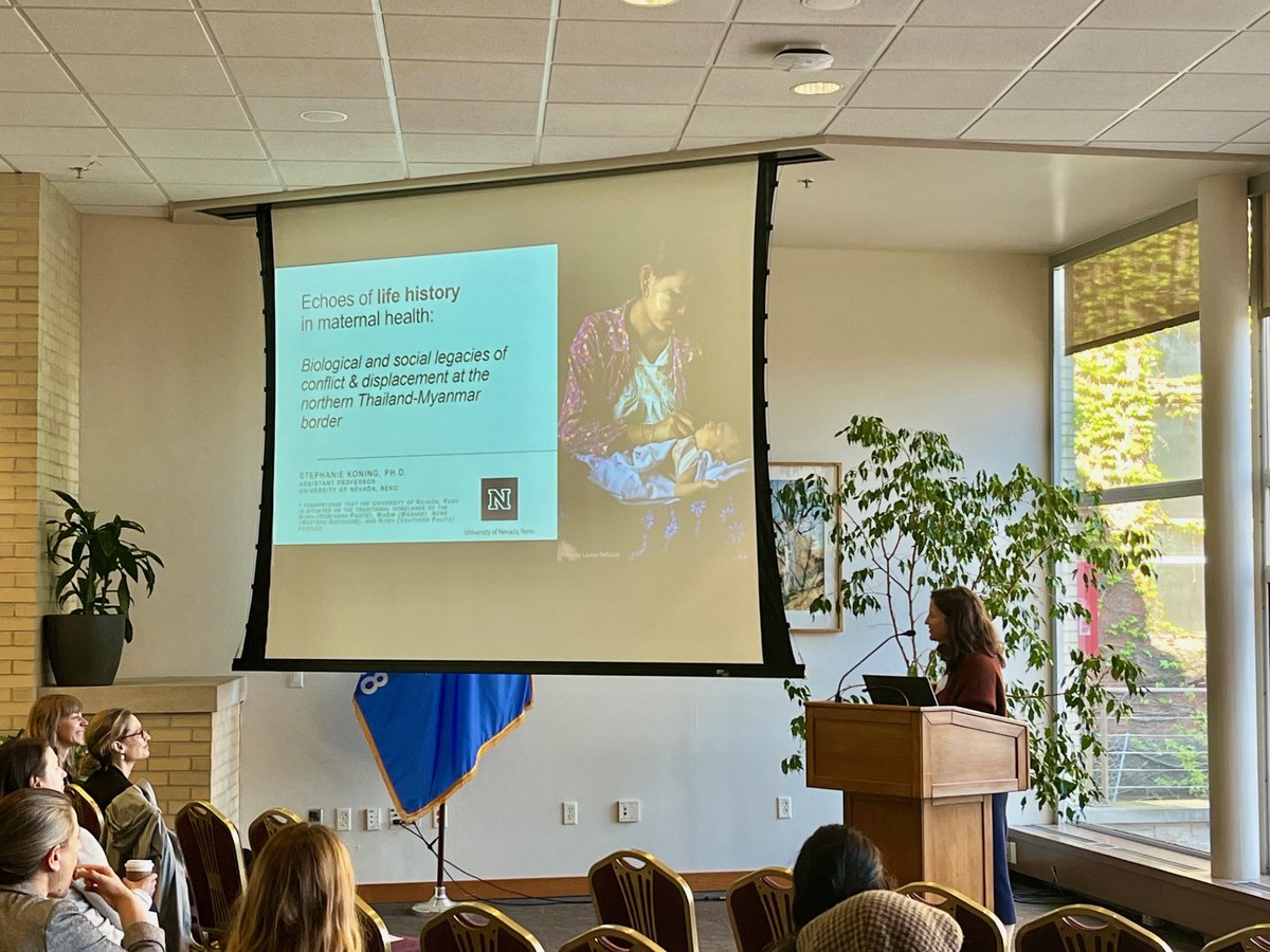 🌟Next up, our special guest & alum Stephanie Koning (@sm_koning) presents 'Echoes of life history in maternal health: Biological and social legacies of conflict and displacement at the northern Thailand-Myanmar border' @uwcdha