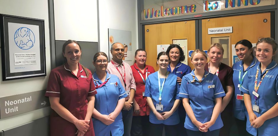 NEWS: UNICEF’s Baby-Friendly Award recognises exceptional care at Antrim Area Hospital Neonatal Unit northerntrust.hscni.net/2024/05/03/uni… @babyfriendly