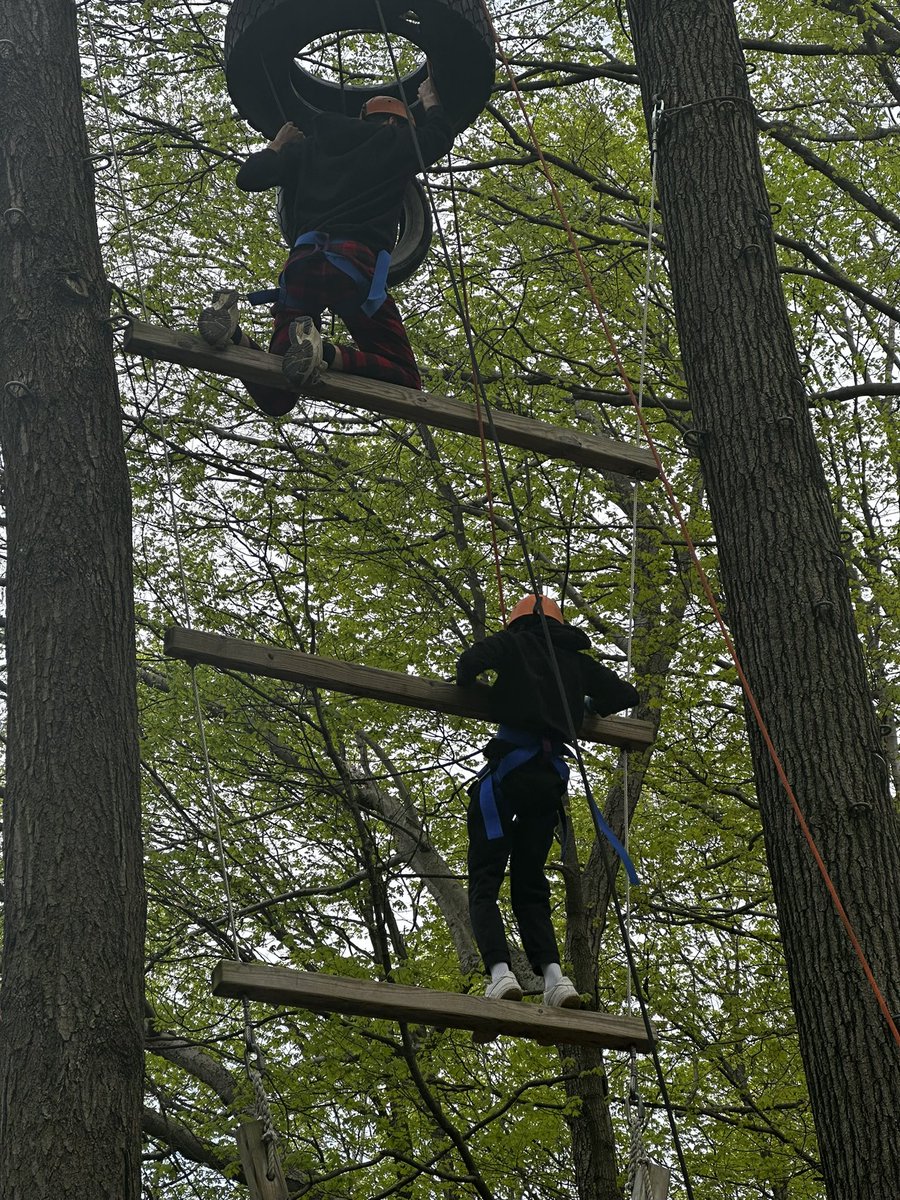 Our 9th graders dived into nature and team building this week @NYCDOED15 @iborganization @NYCOutwardBound
