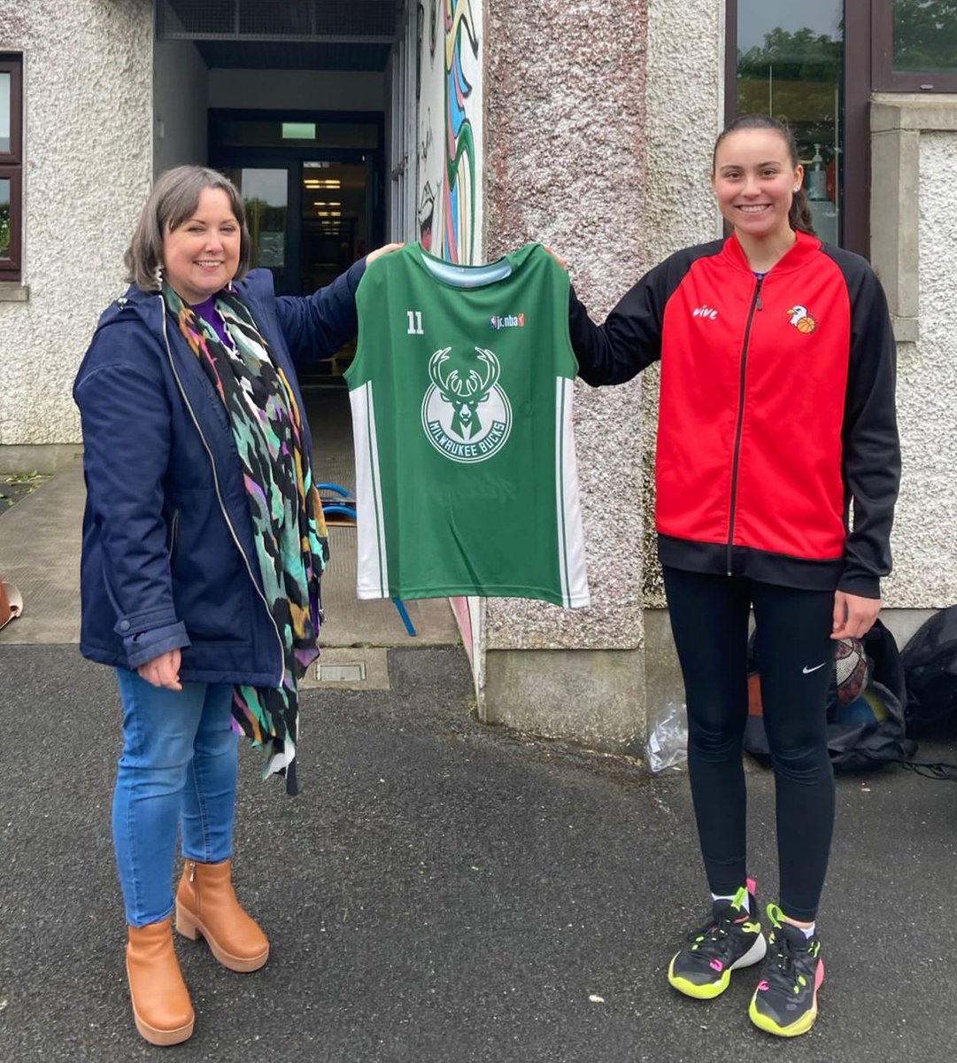 Started our #JnNBA programme in @ScoilMochua <a href="/BballIrl/">Basketball Ireland</a> <a href="/KildareSP/">Kildare Sports Partnership</a>