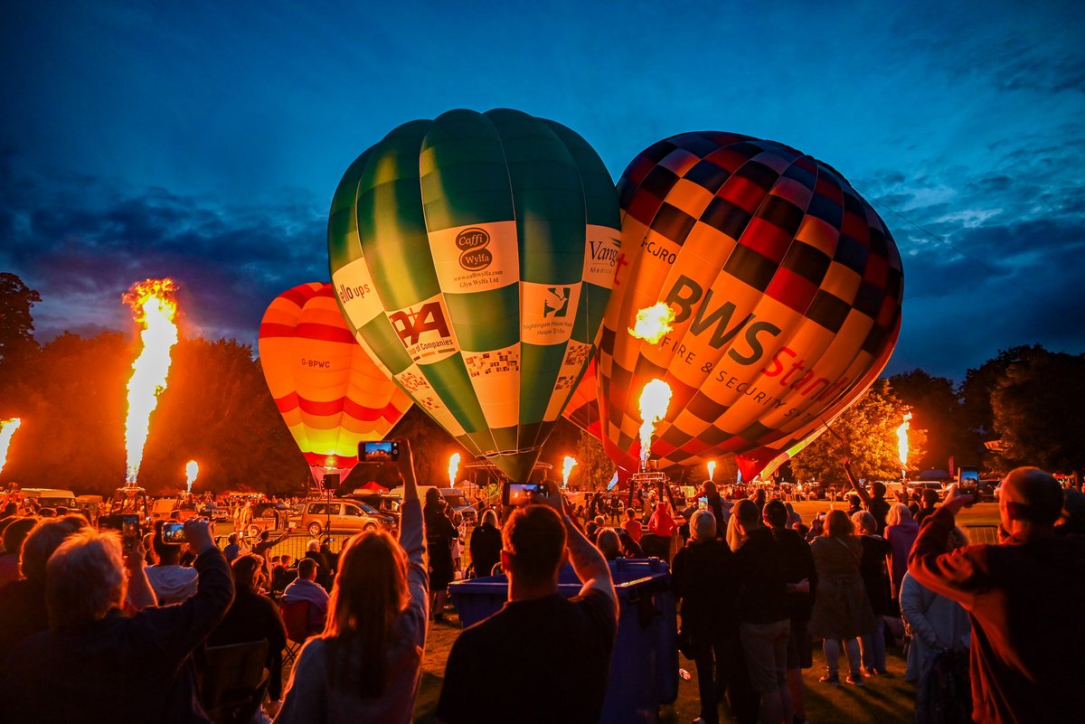 IT'S BACK: Oswestry @BalloonCarnival comes to Cae Glas Park from 17-18 August. 🎈 Read more here 👉 tinyurl.com/yrzdz8t3 📷 Grum