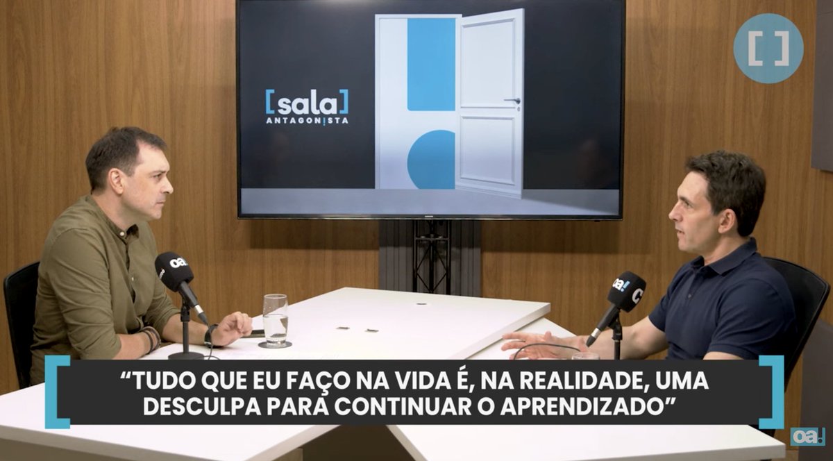 Imperdível esta entrevista do Rodrigo Oliveira com o Julian Colombo cc: @sseraphini