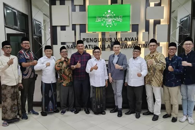 GREENX_IO's tweet photo. GreenX Digital Asset Exchange Visit  Biggest Moslem Organisation at Surabaya - Indonesia

https://t.co/GmklGU9GQp https://t.co/THrzzpGaSo