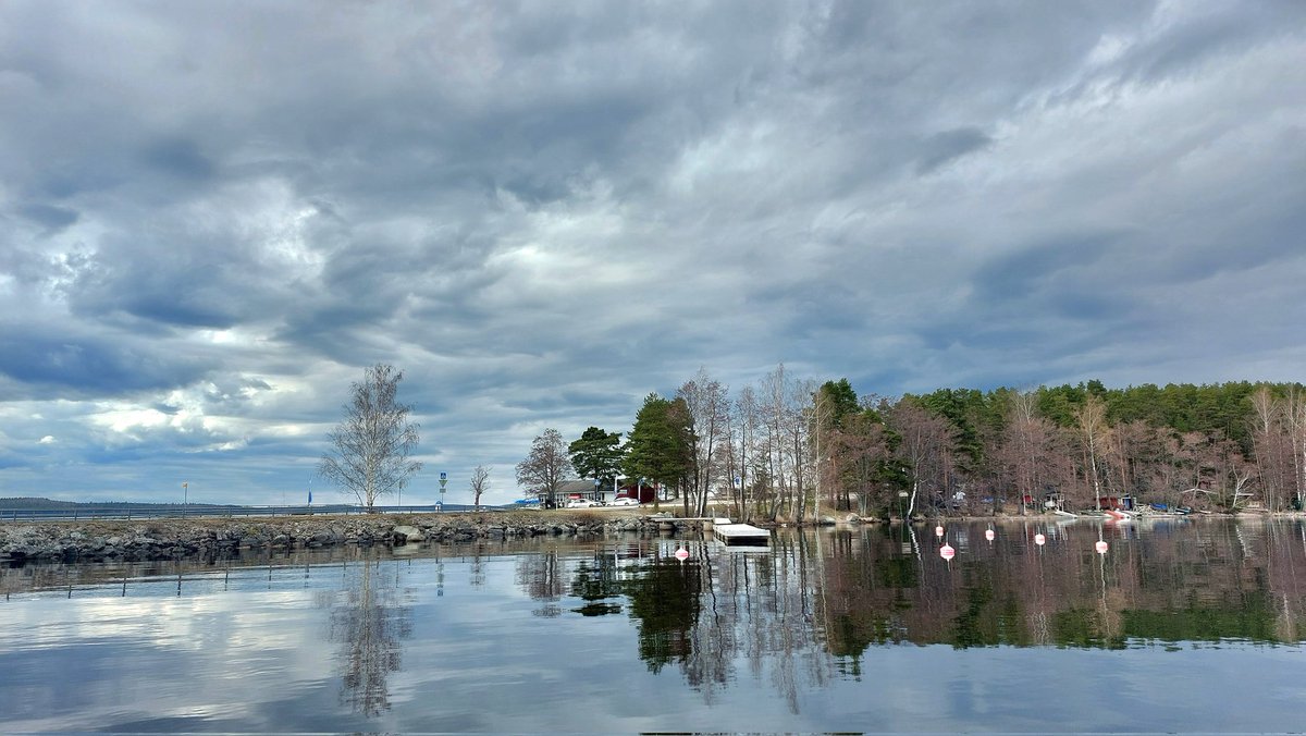 Saavumme Pulkkilanharjulle. Veneilysesonki on avattu. #pulkkilanharju #päijänne