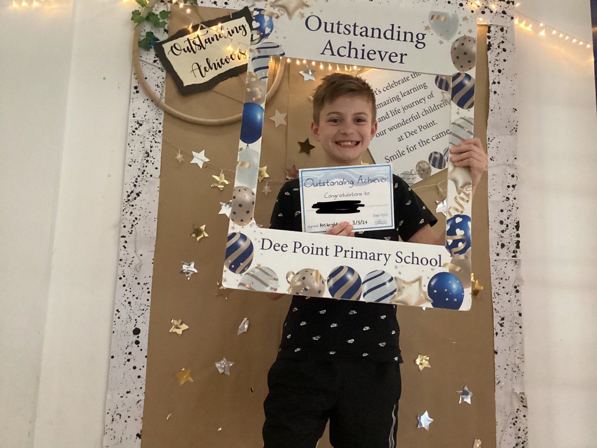 DPHyperion's tweet photo. @DeePointPrimary @DPHyperion our amazing outstanding achievers from today https://t.co/WPQfKOgYOu