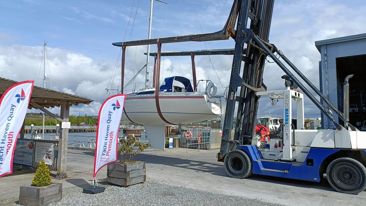 A busy day at the Quay, let's hope the sunshine sticks around for the bank holiday weekend 😎