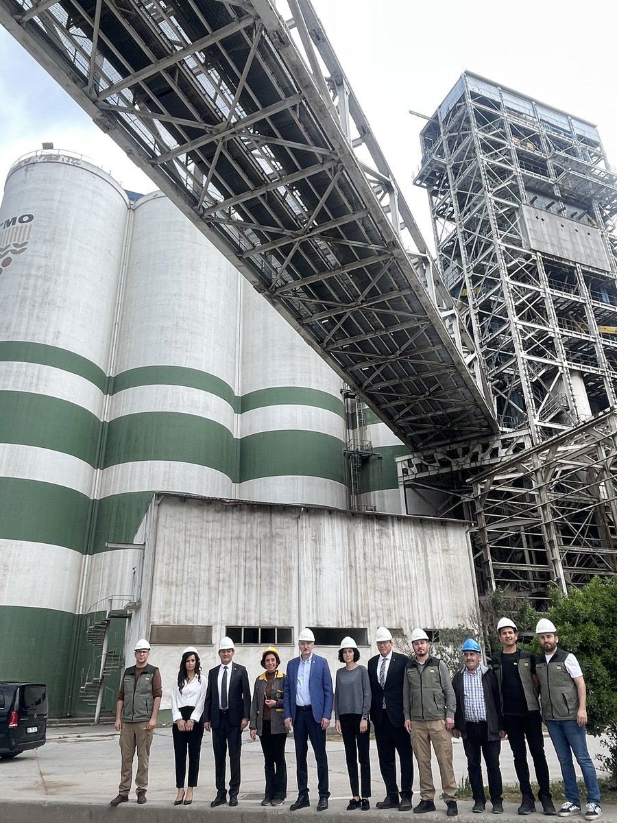 Kocaeli Başmüdürlüğümüzü ziyaret ettik. Başmüdürlüğümüzün güncel faaliyetleri ve planlanan inşaat işlerimizi değerlendirdik. Çalışma arkadaşlarımıza başarılar diliyoruz. #tmo