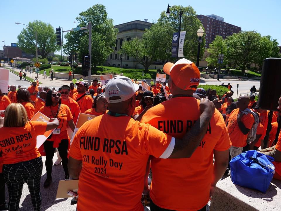 Funding for RPSA will make our communities safer and establish Illinois as a leader in the field of gun violence reduction. Read more about our efforts to Fund RPSA by clicking the link below. chicagocred.org/blog/community… #FundRPSA #SaferCommunities