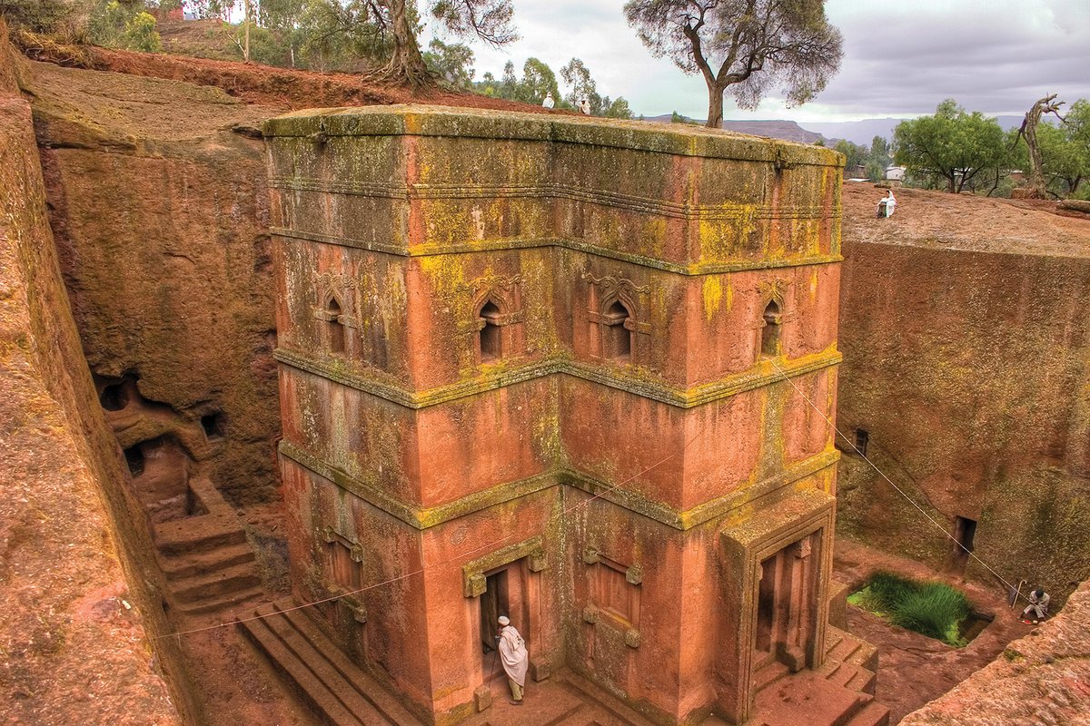 This Orthodox Easter, explore the architectural marvels of Lalibela’s Rock-Hewn Churches, carved from living stone nearly 800 years ago. These Ethiopian churches belong to one of the oldest Christian denominations in the world: wmf.org/project/rock-h…