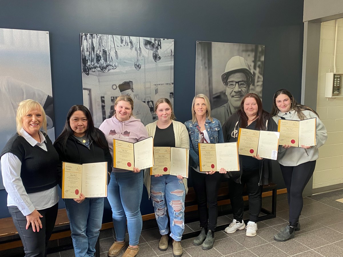 🎉 Congratulations to these brand new PCAs! This group officially completed their programs and immediately secured full-time positions with @NL_HealthServ (Western) within a day of graduation. We are so proud of you all! 👏🏥🎓