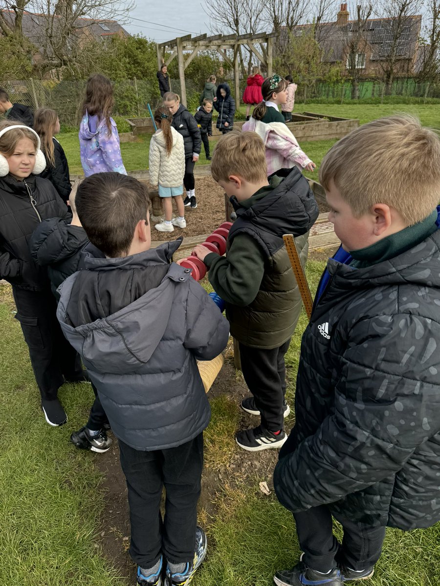 #P2and3 are in the spotlight. 

This morning P4a invited us to join their outdoor learning session to showcase what they have been learning in their measurement unit of maths. They discovered that measuring doesn’t need to be done with a ruler but can be done using other things.