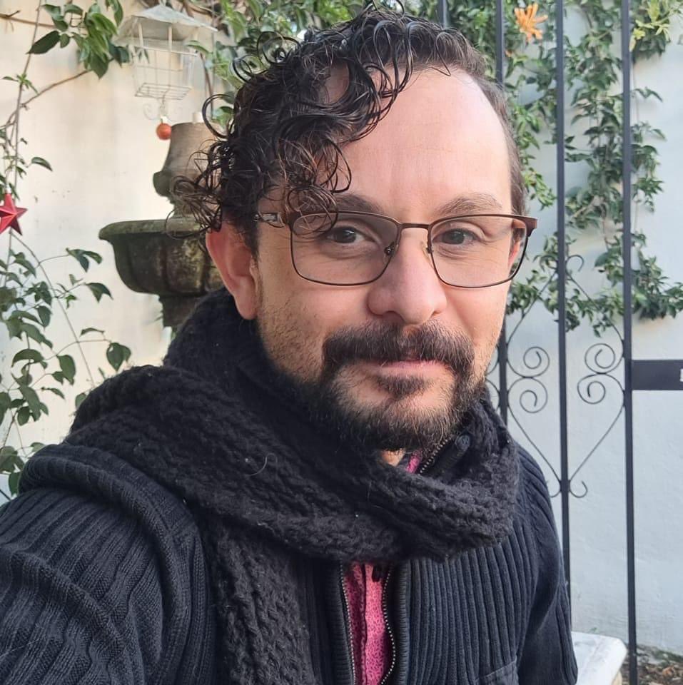 Para sorpresa de muchos, el pervertido sujeto resultó ser Miguel Felipe Pérez Escalera, un investigador y académico de la Benemérita Universidad Autónoma de Puebla

La universidad pública más conservadora del país 🫣