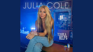 Julia Cole toasts overcoming heartbreak with 'Tequila Helps' buff.ly/4a42nbZ #newmusic #juliacole #tequilahelps #mtsmanagement #mycountrymusic #indiemusicwomen #musiccitymemo