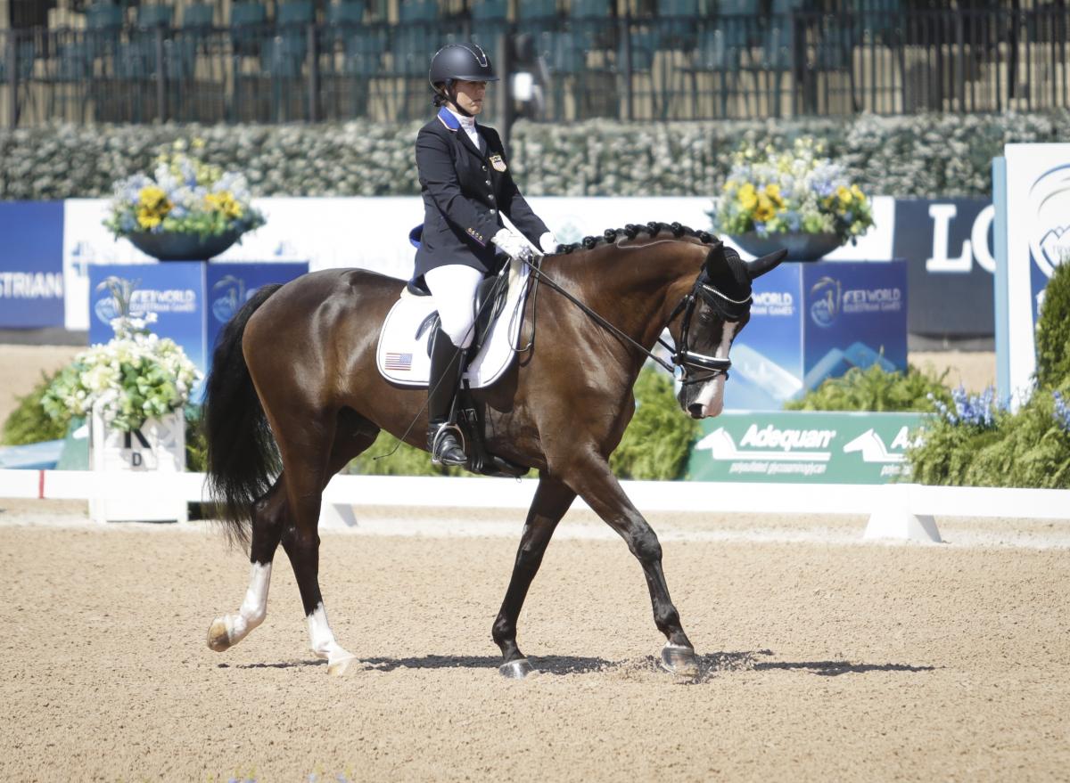 After #RoxanneTrunnell's life changed in 2009 when she began using a wheelchair, two things remained the same: her passion for riding and commitment to constantly improve. medilink.us/qylj  #paralympics #paralympicgames