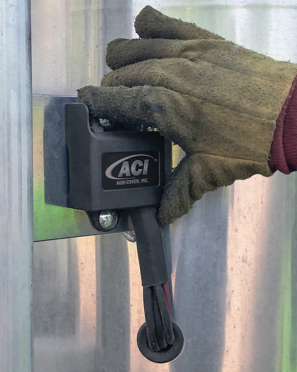 Built-in overload protection and fully epoxy potted, the AGRI-COVER Switch Control Kit is resistant to vibration, moisture and corrosive agents. The low profile, compact housing allows for multiple mounting locations, including the side of the trailer. #AgriCoverSolutions