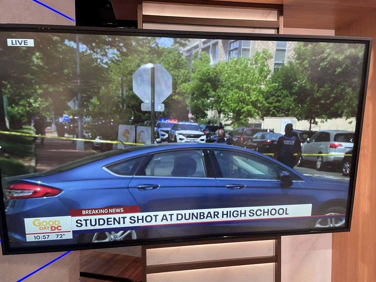 Mikea_Turner's tweet photo. 🚨BREAKING🚨| @RamirezReports is LIVE at #DunbarHS where a bullet that came through a window grazed a 15 y/o girl in the head. #developing @fox5dc
LION Lunch Hour will be delayed as we continue to bring you live coverage. https://t.co/nlQAFQp5Bw