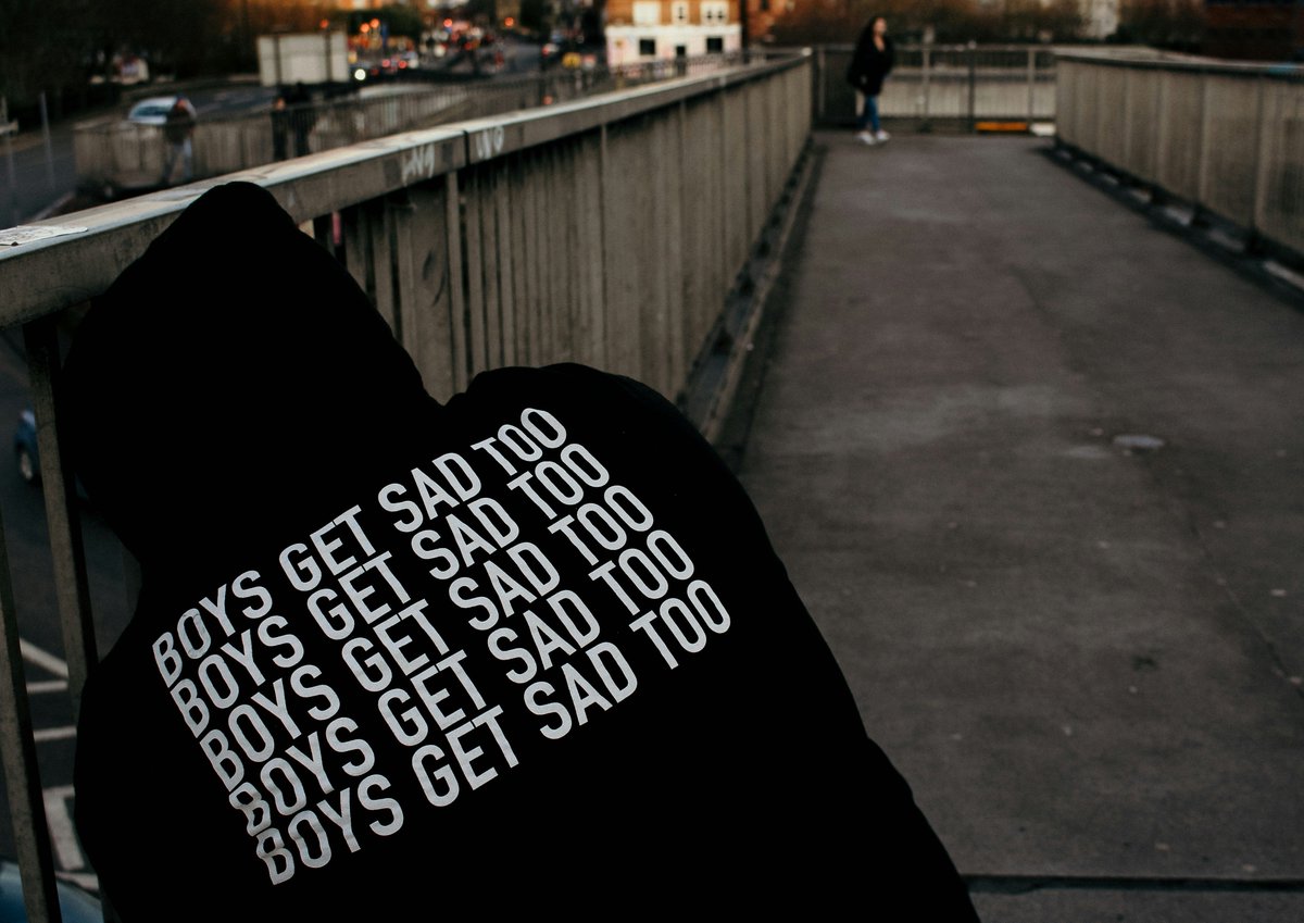 Gender differences in #mentalhealth indicators among suicide decedents have revealed that males were less likely to have documented #MentalHealth conditions, but distress indicators were more prevalent among men. #SuicidePrevention #MentalHealthAwareness buff.ly/4cCFj6O