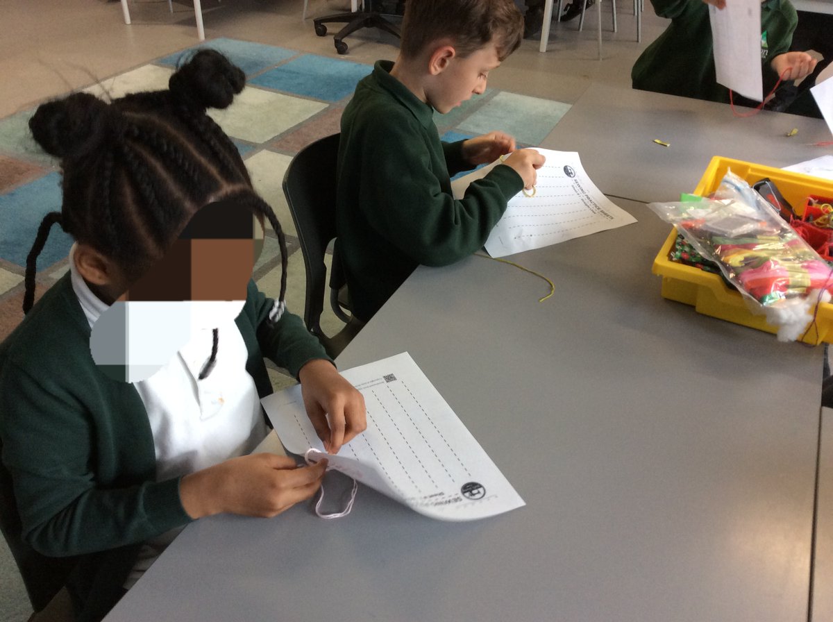 AlbionPrimary's tweet photo. Year 2 have been practicing their stitching skills in preparation for making their hand puppets later this term. It is much tricker than it looks, but we think they did great! Well done Year 2 for showing our resilience value!
#APSDT
#APSYear2 https://t.co/ByLQiQHJiq