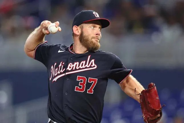 Paul Skenes is the 𝗕𝗘𝗦𝗧 pitching prospect of all time 👀

Paul Skenes (Triple-A)              

𝟐𝟑.𝟎 𝐈𝐏
𝟒𝟏 𝐊
𝟎.𝟑𝟗 𝐄𝐑𝐀

Stephen Strasburg (Triple-A)

33.1 IP
38 K
1.08 ERA