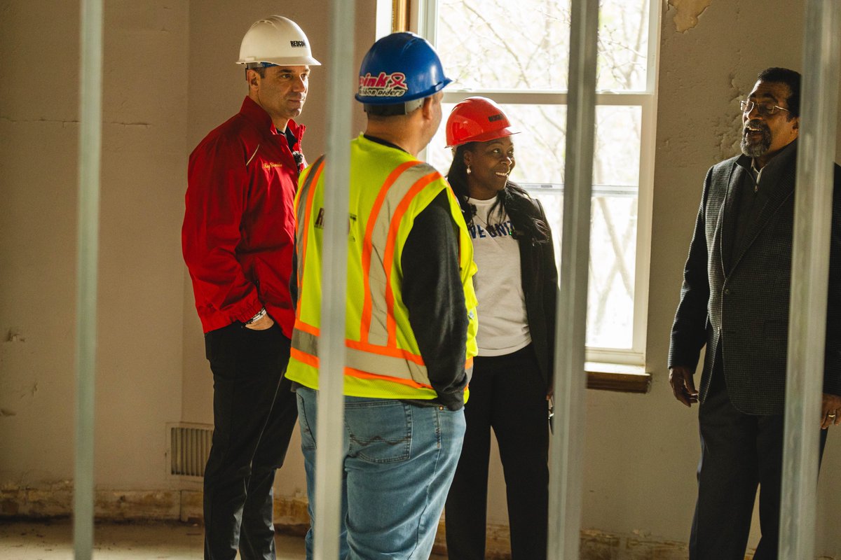 Amy Delman tweet media