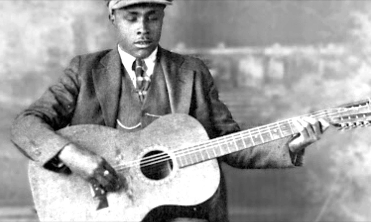 REMEMBERING...Blind Willie McTell on his BIRTHDAY! 'YOU WAS BORN TO DIE'. To check out music/video links & discover more about his musical legacy, click here: wbssmedia.com/artists/detail… #SOULTALK #LONDON