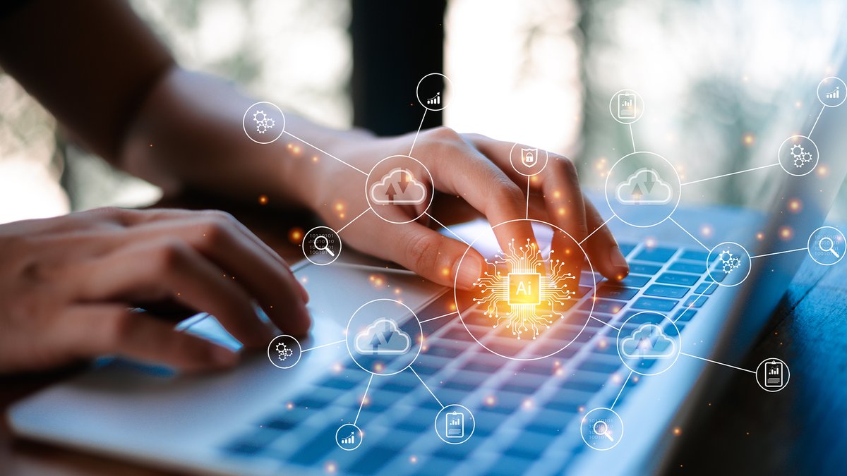 Small and medium UK businesses are being held back by a reluctance to adopt new technologies. Experts have warned that the future of many SMEs is at risk after recent technological changes across the wider business sector. 👉 zurl.co/klXa
#SMENews #Technophobia