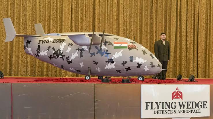 Flying Wedge unveils FWD-200B, India's latest bomber UAV! With optical surveillance payloads & precision air strike weapons, it advances India's unmanned combat prowess. Promising cost-efficiency & indigenous capabilities.
 #FlyingWedge #FWD200B #UAV #DefenseTech