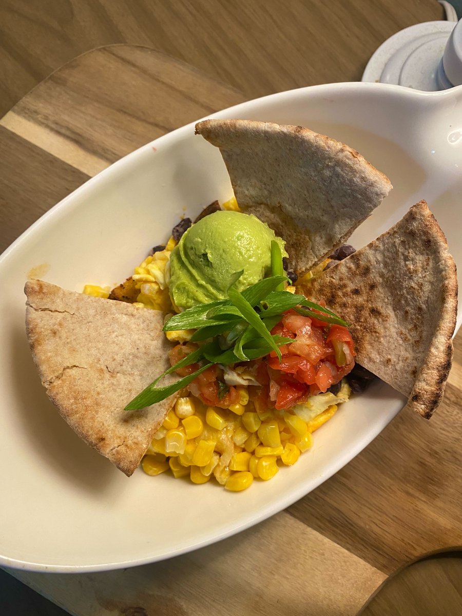 Spice up your brunch game with a taste of Mexico! 🌶️🍳 Our Huevos Rancheros are available daily!

#shpk #shpkeats #shpklocal #cafehaven #supportlocal #yeg #yegcoffee #yegeats #yeglocal #coffeelover #local #foodlover #dailybrunch #cafe #cafes #lattes #coffee #local