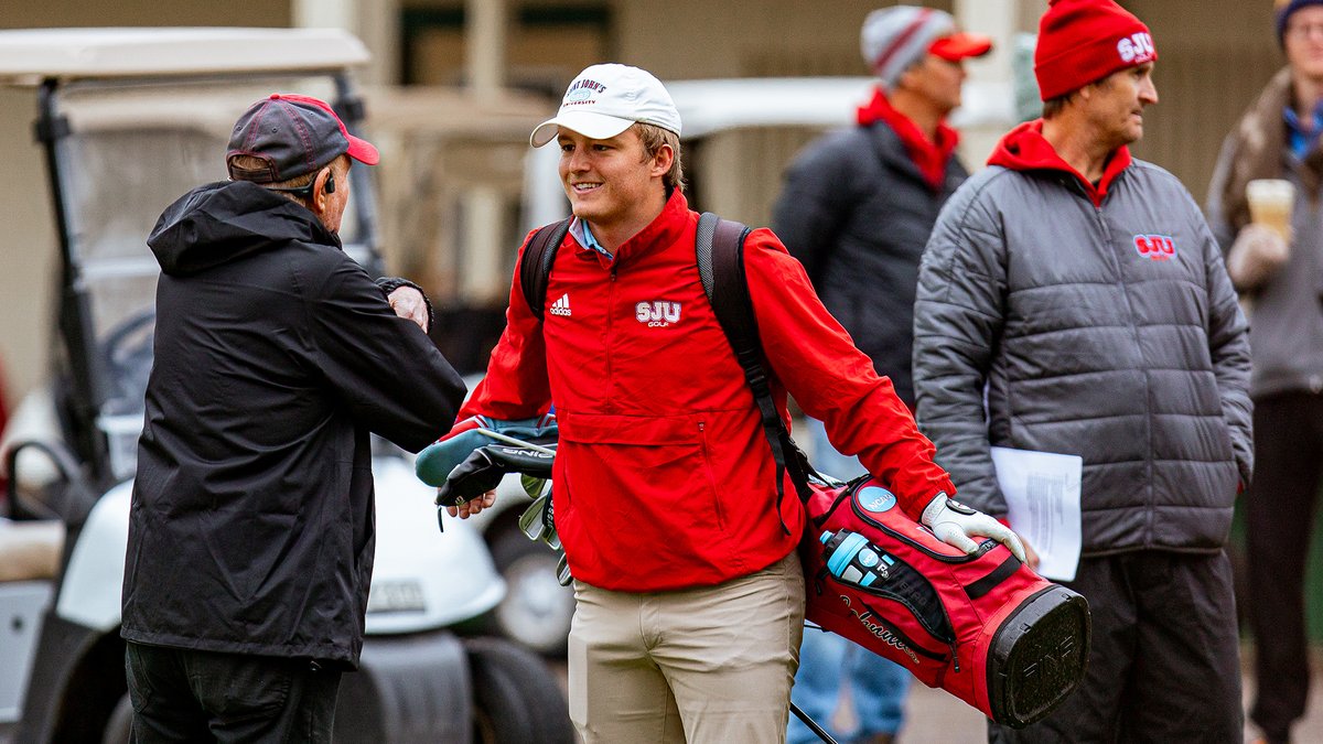 POLL UPDATE: <a href="/johnniesgolf/">SJU Golf</a> moved up one spot to No. 11 in the final Bushnell/Golfweek Division III Coaches' Top 25 poll of the regular season released today!

RELEASE: gojohnnies.com/news/2024/5/3/…

#GoJohnnies #d3golf