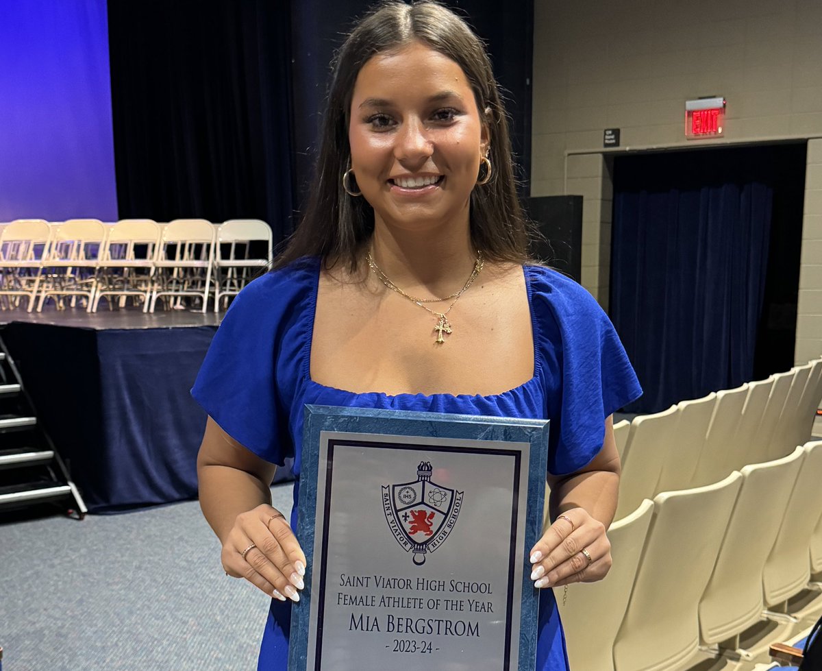 Saint Viator Girls Basketball (@viatorgbb) on Twitter photo Mia Bergstrom has won the <a href="/SaintViatorHS/">Saint Viator HS</a> <a href="/ViatorAthletics/">Saint Viator Athletics 🦁</a> Female Athlete of the Year 🏆!!!
Mia, this tops off your distinguished @viatorgbb career, you have earned it - SO PROUD OF YOU! #LionForLife #GoLions Mia Bergstrom has won the <a href="/SaintViatorHS/">Saint Viator HS</a> <a href="/ViatorAthletics/">Saint Viator Athletics 🦁</a> Female Athlete of the Year 🏆!!!
Mia, this tops off your distinguished @viatorgbb career, you have earned it - SO PROUD OF YOU! #LionForLife #GoLions