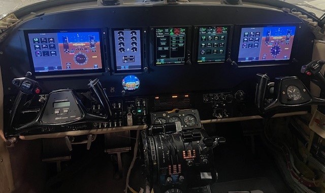 @garminaviation full panel upgrade to @beechcraft_kingair F90 ✈

#clearstar #aviation #garminaviation #kingair #panelupgrade #avionics #part145 #repairstation #part145repairstation