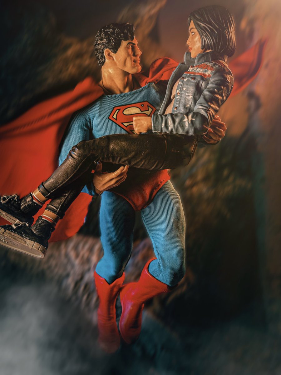 …AND AWAY

#Superman #Mezco #MezcoToyz #LoisLane #AmericaChavez #Silk #MarvelLegends #Hasbro #DCComics #JamesGunn #ACTIONFIGURES #ActionFigurePhotography #ToyPhotography #SupermanCollab 

@Superman @mezcotoyz @Hasbro @DCOfficial @JamesGunn