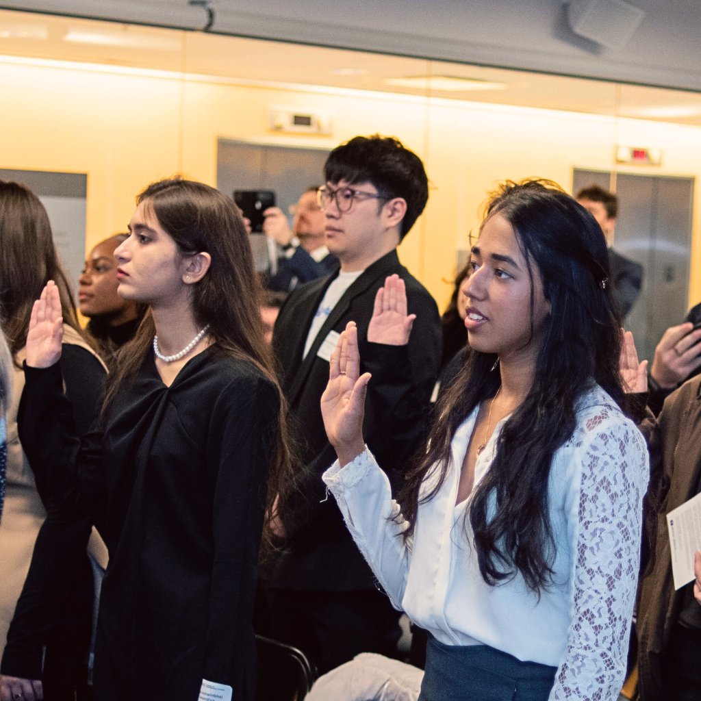Congratulations to the DAUS students who were inducted into the NYU Chapter of Alpha Sigma Lambda, the national honor society for adult students in higher education. Well done! 

#DareToDAUS #WeAreSPS
