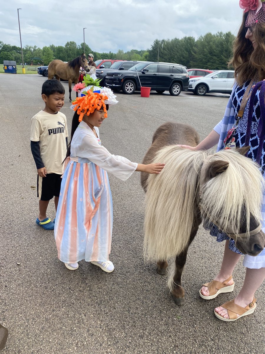 Kicking off Derby Day in first grade with some surprise guests! @NatcherElem