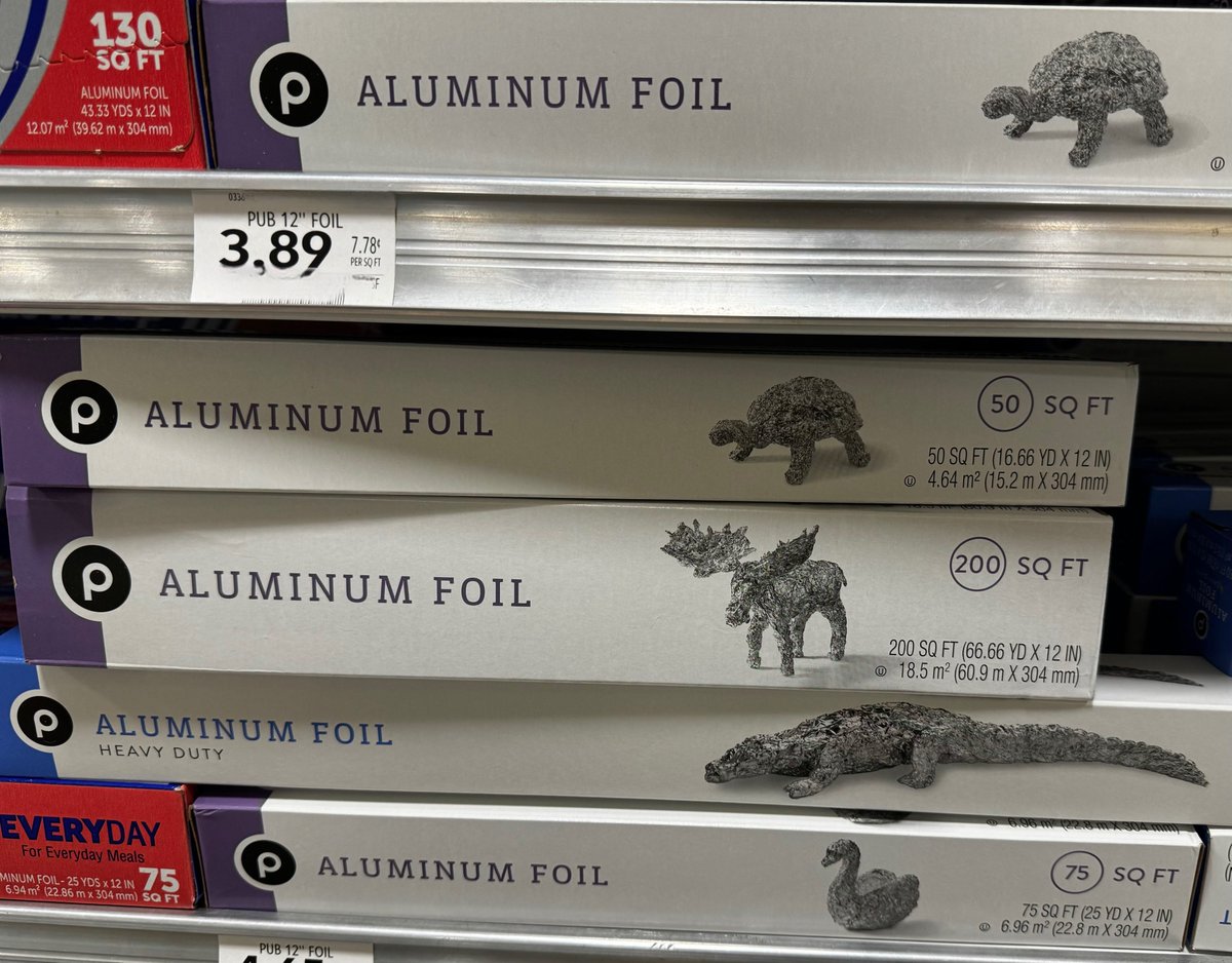 Please note that you can’t just make a tinfoil alligator out of NORMAL @Publix aluminum foil; you need the heavy duty version for that. #Florida #ProTips