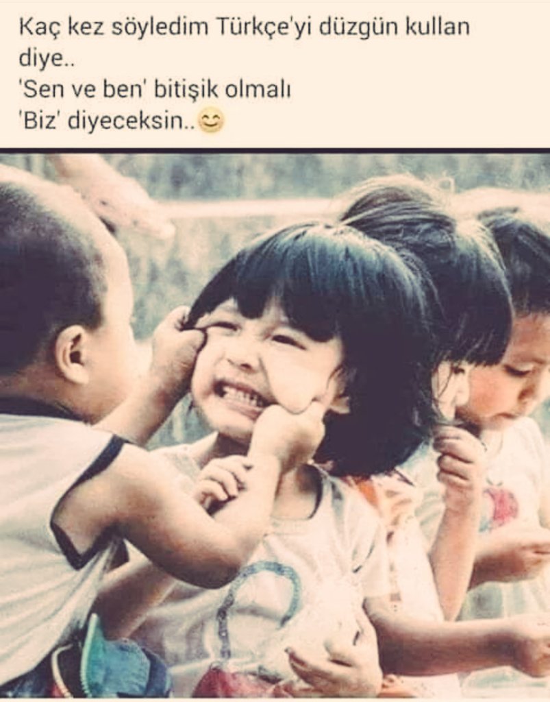 Bir kağıda 'sensizlik' yazdım. Yine de çok hoşuma gidiyor. Çünkü sensizlik kelimesi bile, Sen'le başlıyor..... Cemal SÜREYA