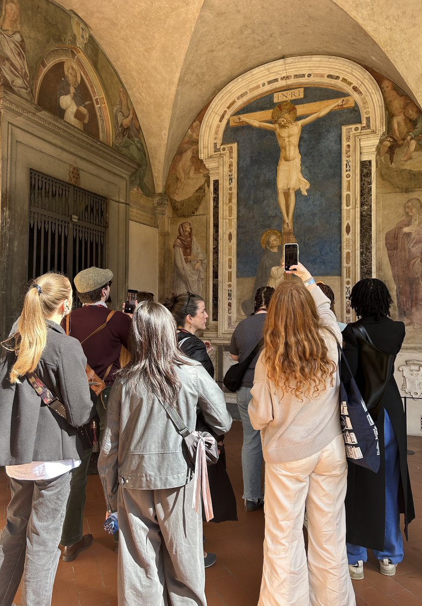 Some of our Art History students at Fra
Angelico’s fresco of the Crucifixion Adored by St
Dominic (c. 1441-2) in the convent of San Marco,
Florence

#fraangelico #beatoangelico #renaissanceart #fresco
#sanmarco #essexarthistory #artonsite
#florence #studyabroad #artoftheday