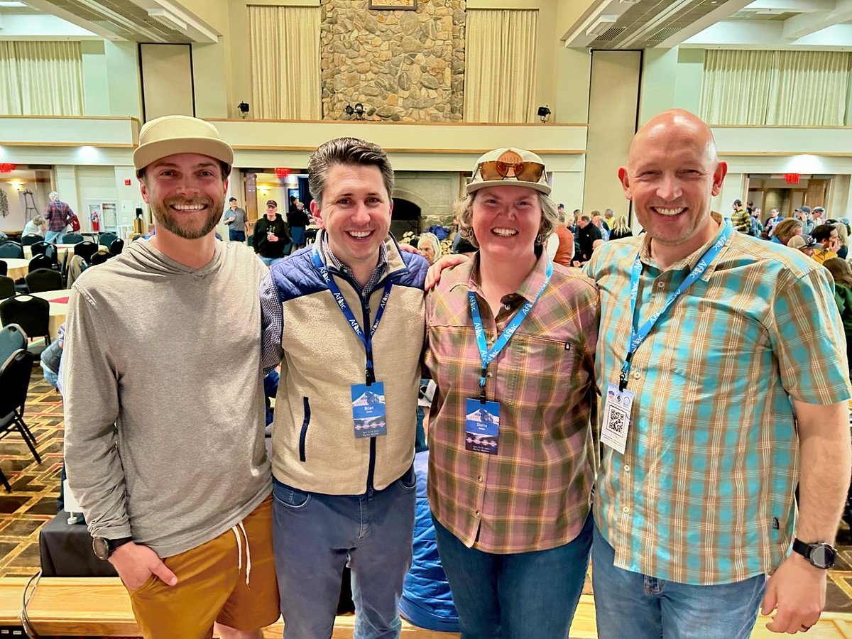PennStateRPTM's tweet photo. RPTM was well-represented at @TheSnowPros Nat'l Academy last month. @JoshuaPighetti presented; we met w/ PSIA-AASI leadership &amp; education staff; &amp; we continued to market our new Online Undergraduate Certificate in Professional Snowsports Education. 

#PennStateRPTM #TheSnowPros https://t.co/k4pLBjT6lX