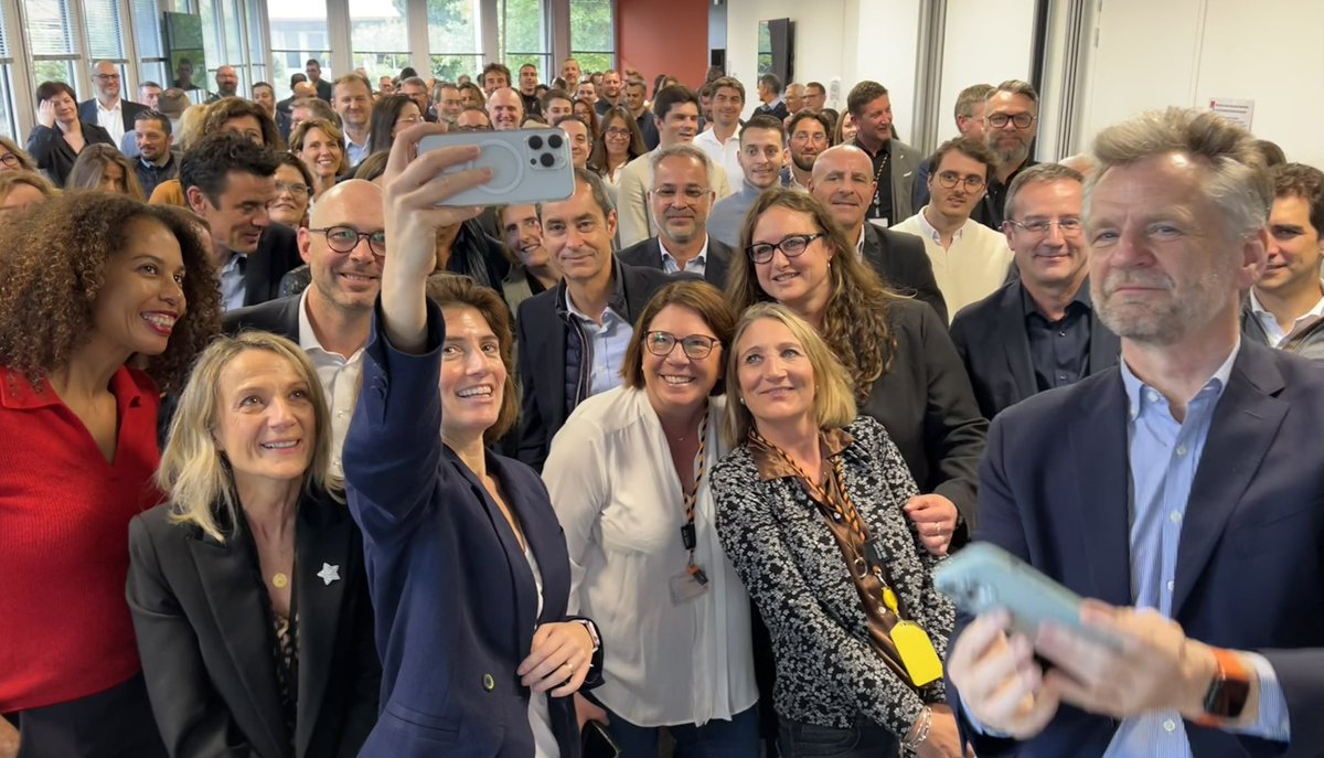 Un grand plaisir d’avoir accueilli @Cheydema et le COMEX Orange à Bordeaux en séminaire. Merci pour ces moments d’échanges privilégiés avec les équipes bordelaises. Revenez quand vous voulez !