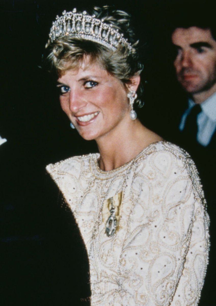 Sex Pistols - Pretty Vacant (Virgin Records, 1992 reissue). The sleeve art features a 1990 photograph of Princess Diana.