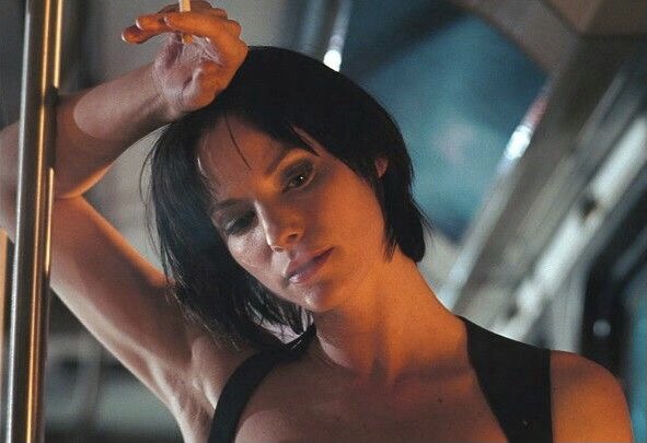 jillslockpick's tweet photo. resident evil: apocalypse (2004) https://t.co/L6SZ4H526S