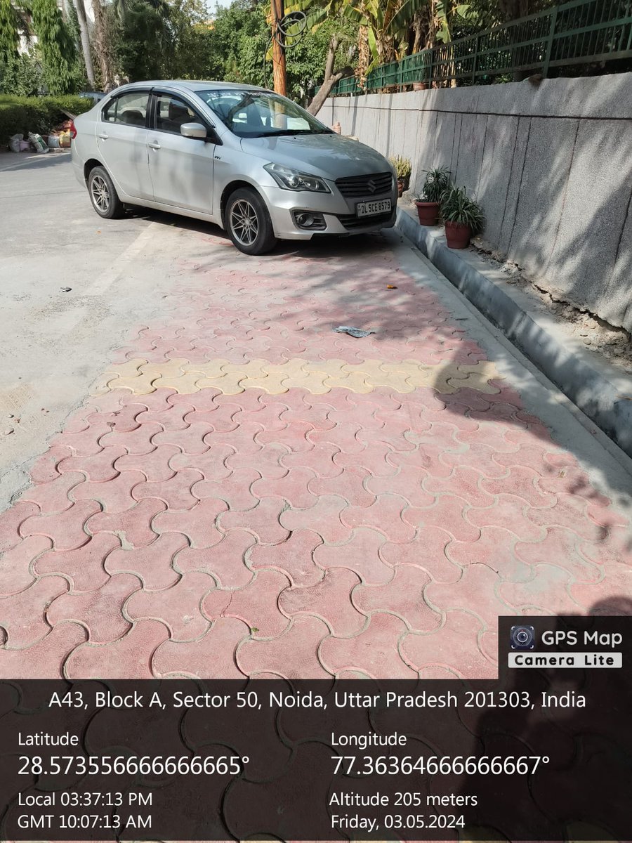 noida_authority's tweet photo. Noida Authority is currently implementing several maintenance projects to enhance the convenience of citizens.
As part of this initiative, we are installing interlocking tiles on footpaths in Sectors 50 and 98.
#NoidaAuthority
#InterlockingWork
#MaintenanceWorkInNoida https://t.co/gpeVCRpfMz