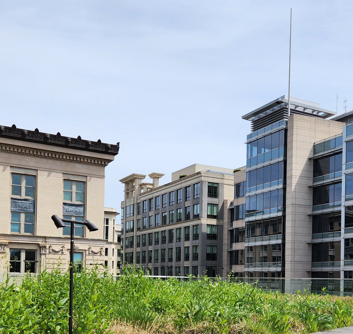 #StreetPhotography 2024

#StreetScenes #architecture

#WashingtonDC #rooftops

#JPHogan - #photography