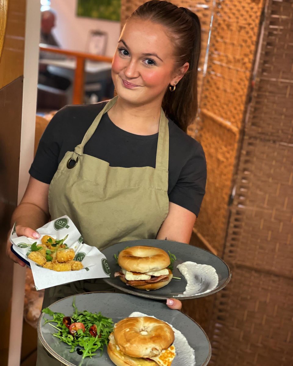 Our beautiful Ella Bella working, if you haven’t popped in to @lot11wxm why the hell not!!! Yummy food, delicious coffee and the best staff 🥰🥰🥰🥰
