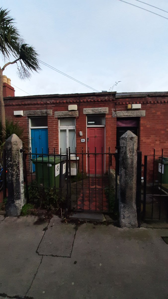 Long Lane, narrow houses. Dublin 8 #Ireland