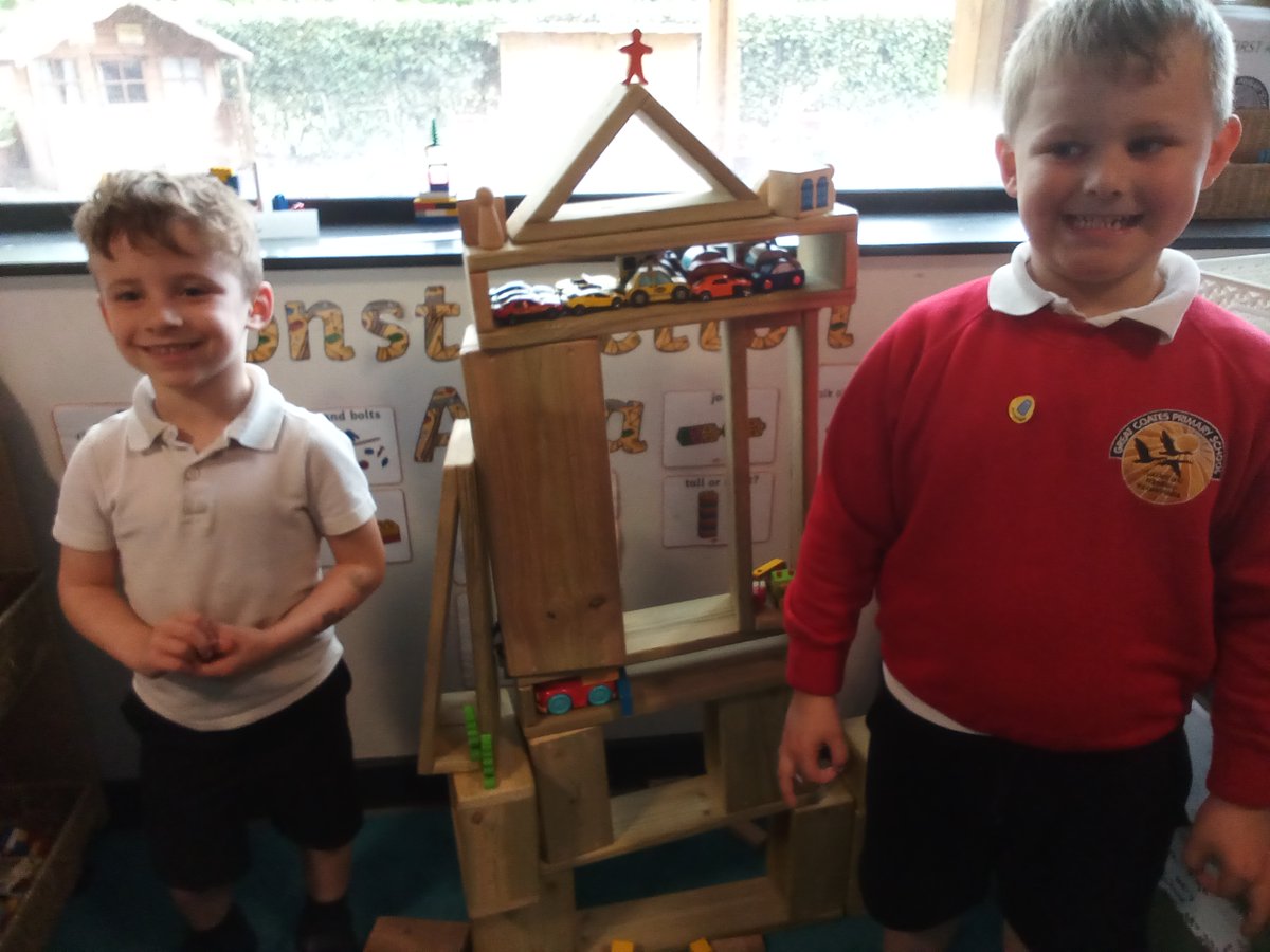 Using their knowledge of numbers up to 20 and their imagination some of the children have been busy building a car park for the cars. @PrimaryGreat #gcpmaths #gcpearlyyears #gcpimaginativeplay